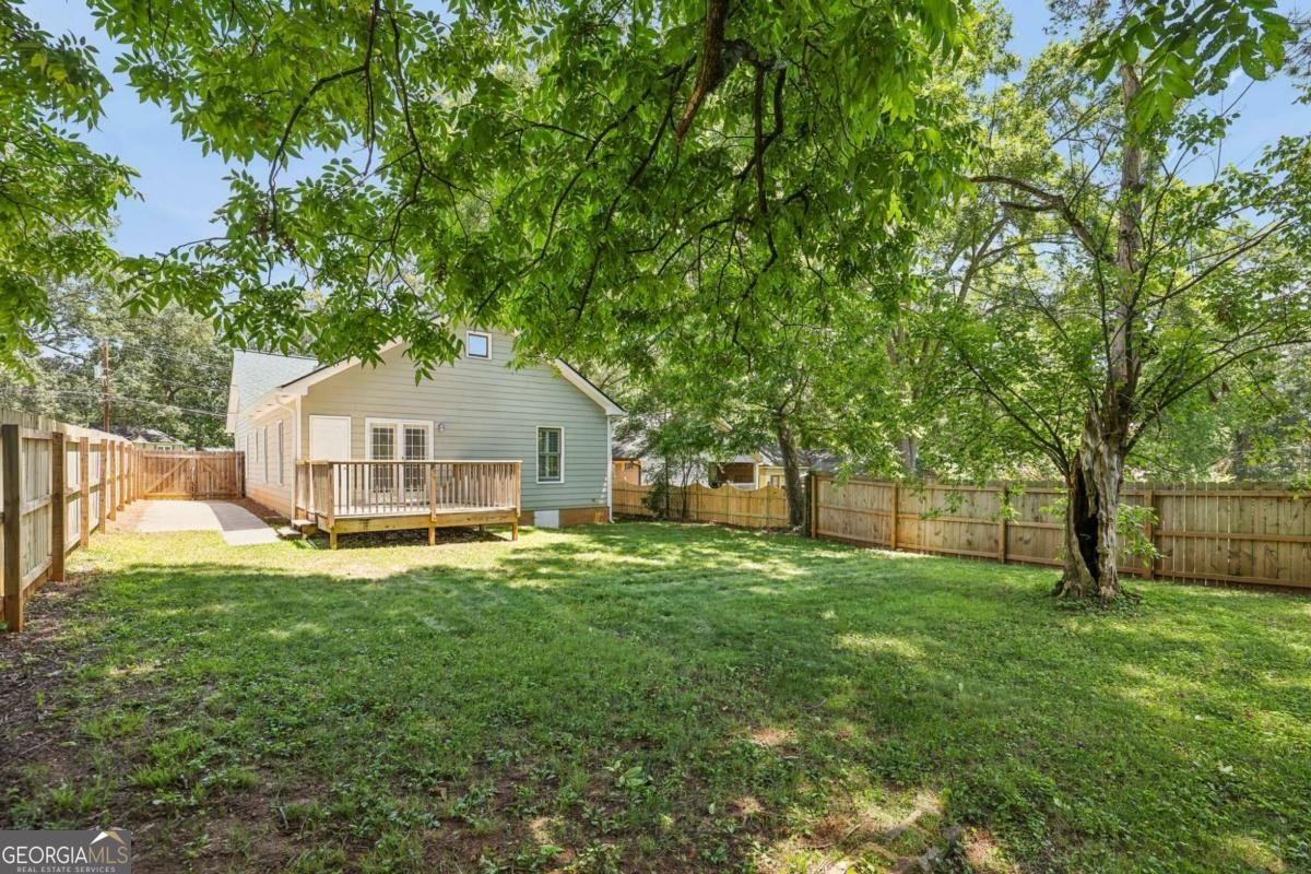 1723 Flat Shoals Road Atlanta - 27