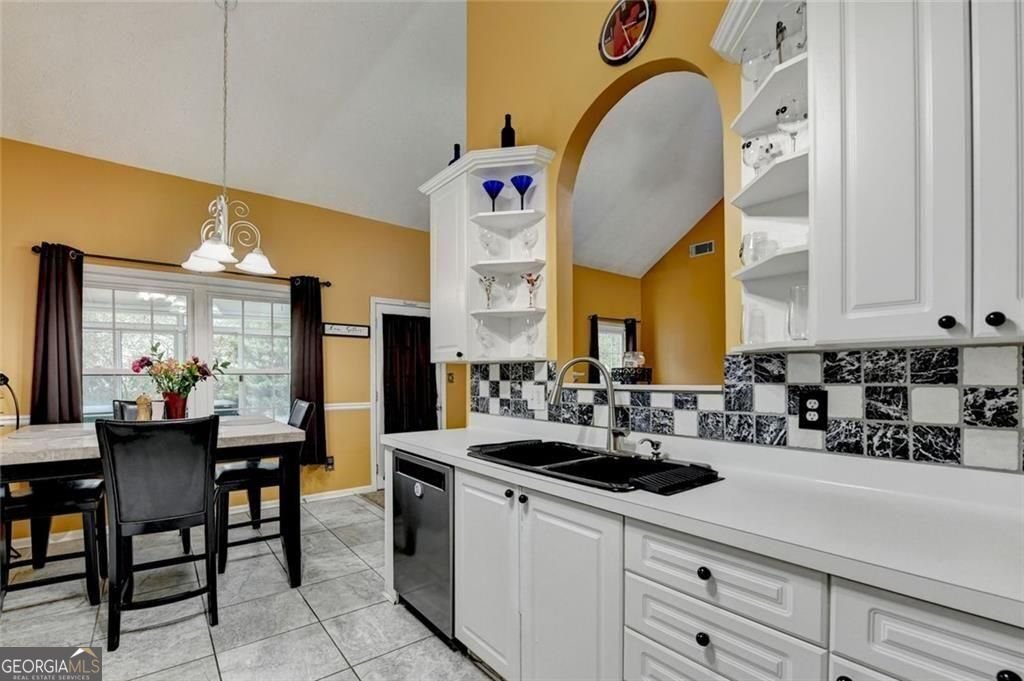 5166 Thorin Oak Circle Sugar Hill - 17