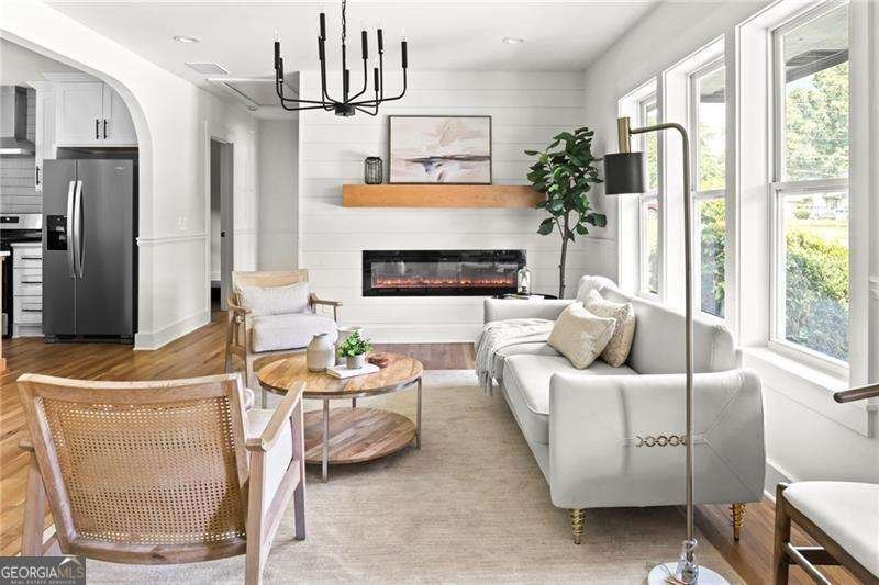 2053 JUANITA Street Decatur - 4