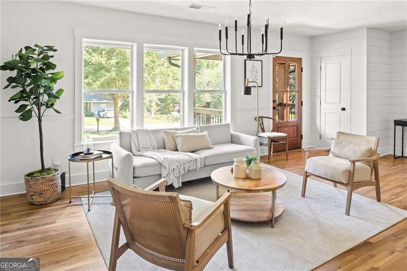 2053 JUANITA Street Decatur - 7