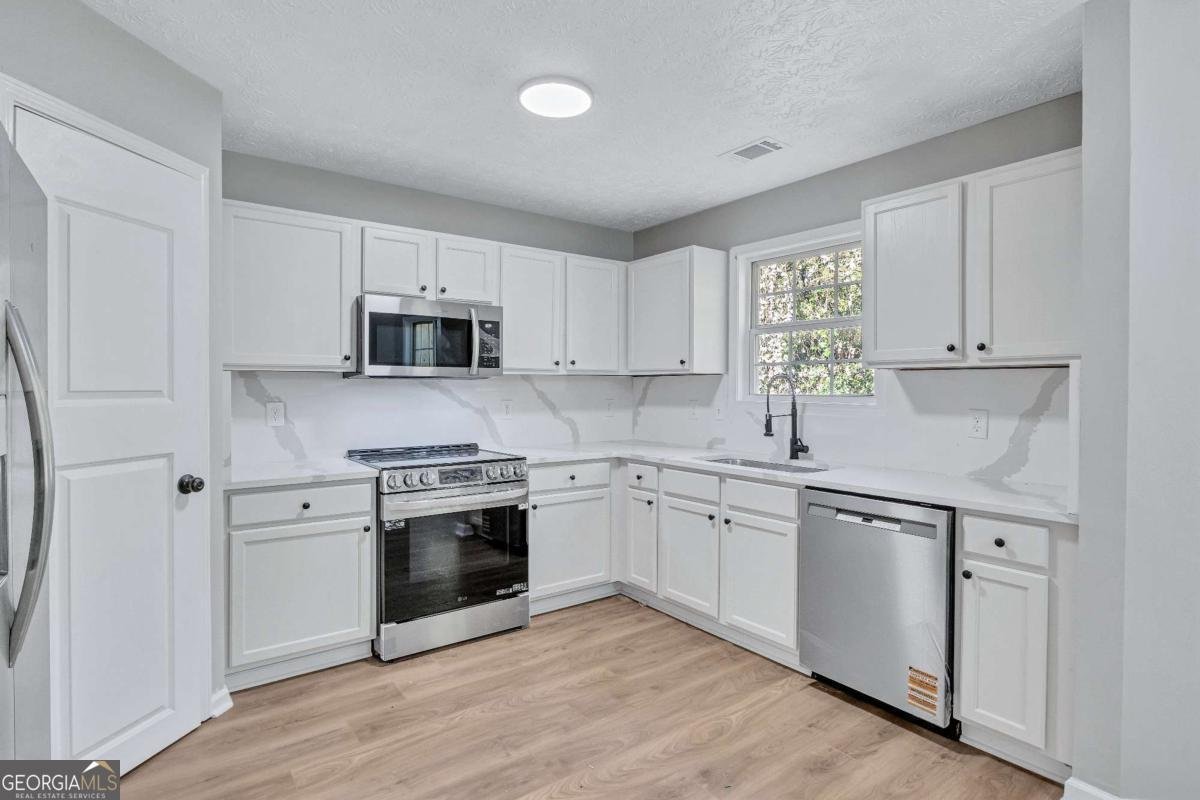 4061 Jewell Terrace Conley - 10