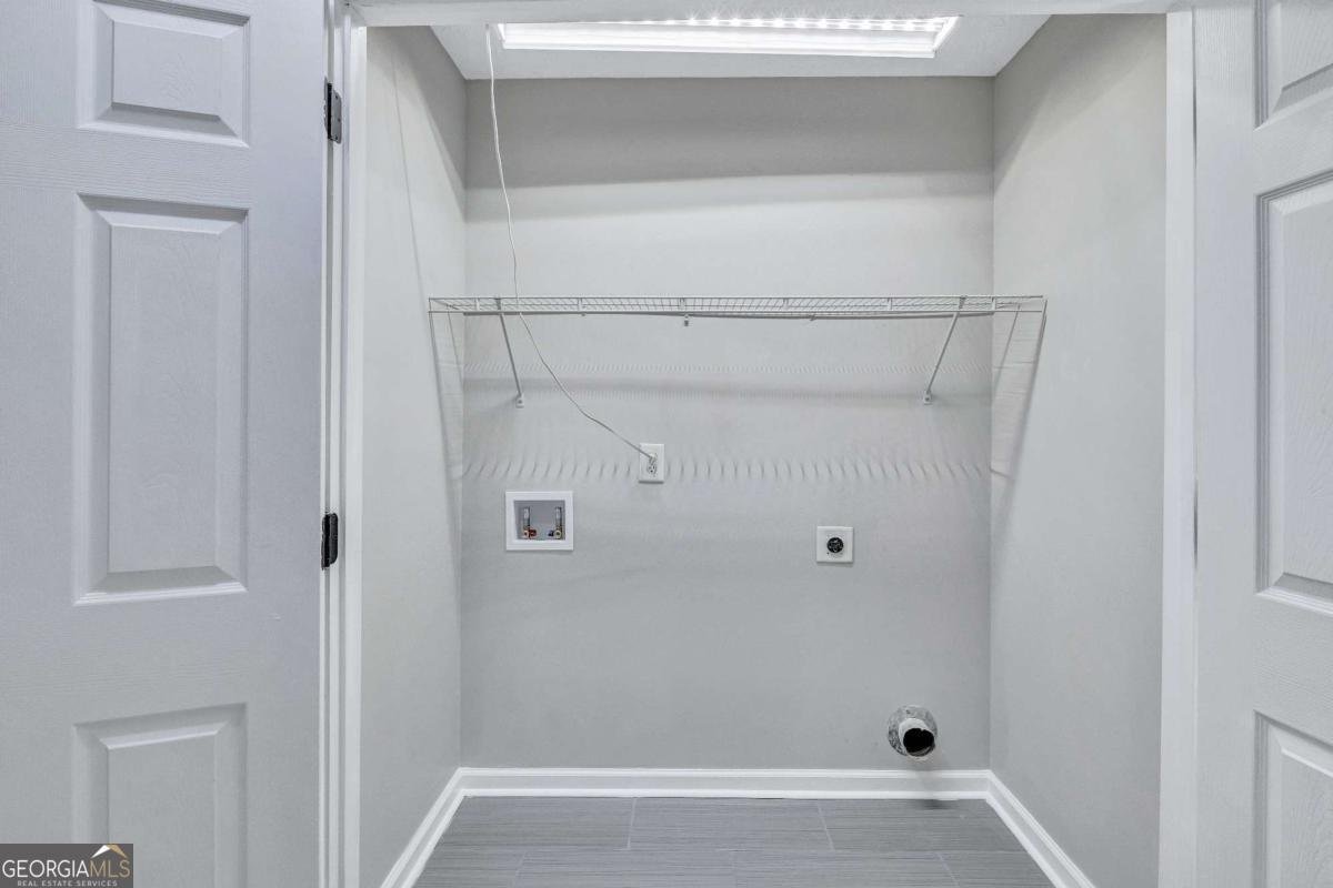 4061 Jewell Terrace Conley - 35