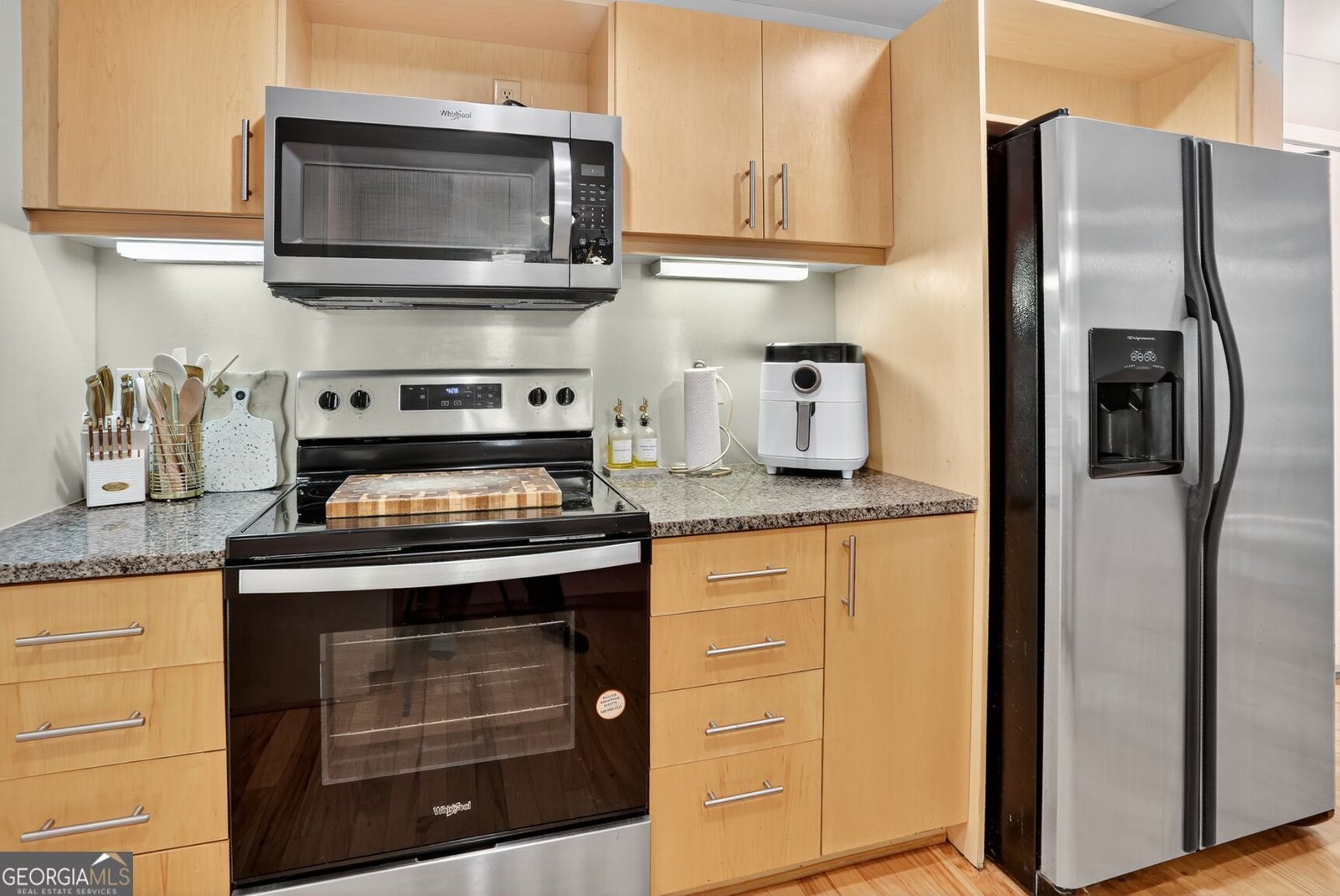 390 17th Street NW. Atlanta - 5