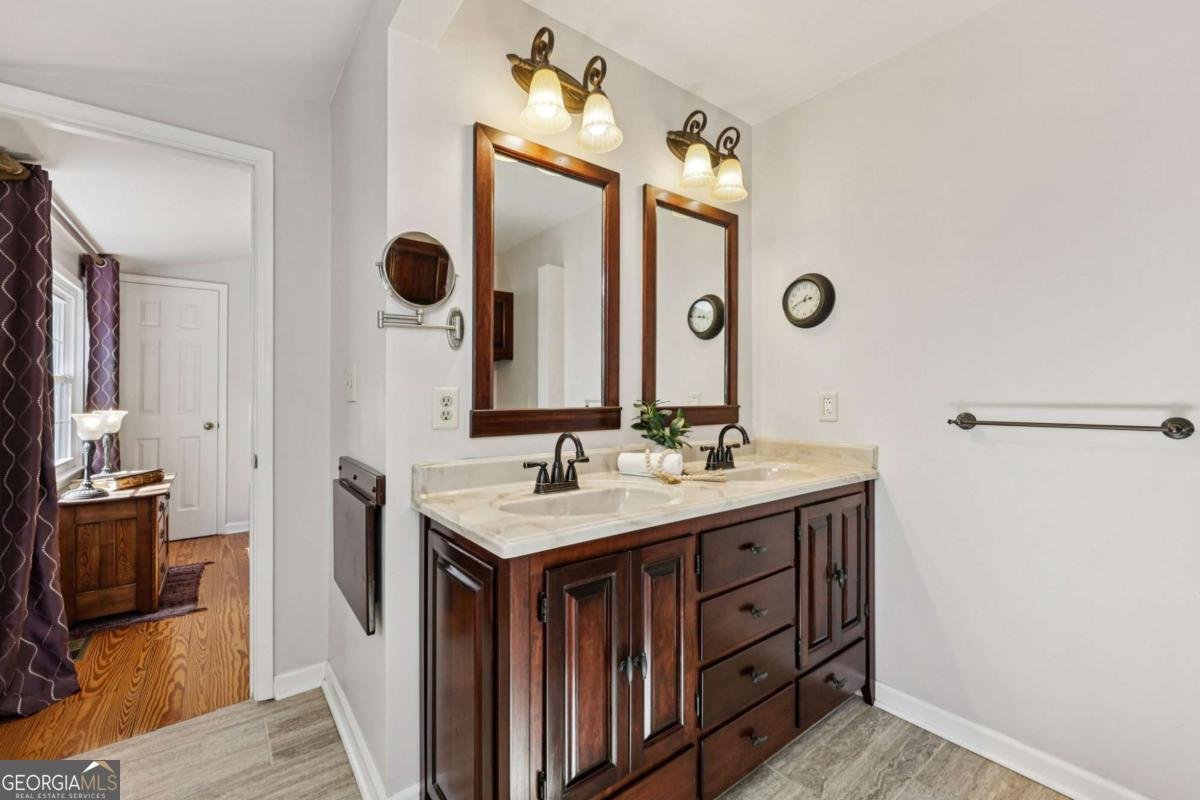 338 Westover Drive Woodstock - 16