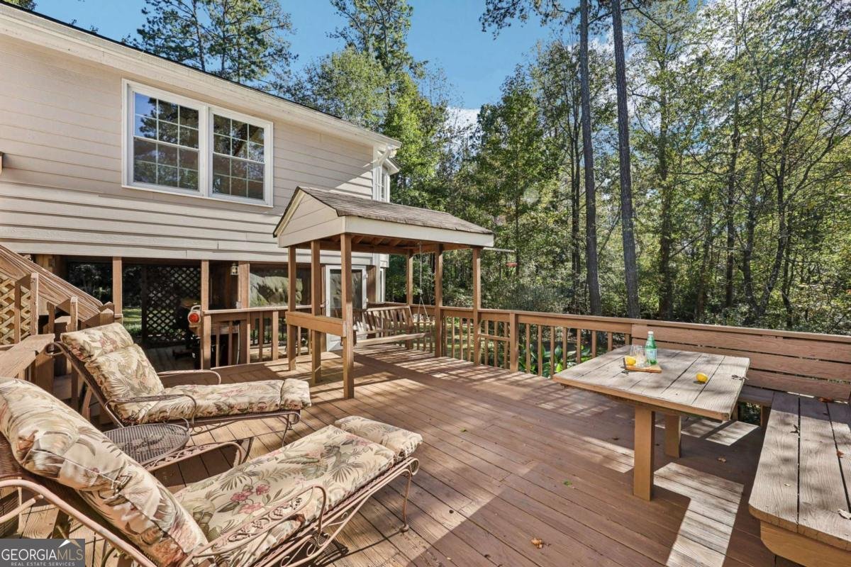 338 Westover Drive Woodstock - 2