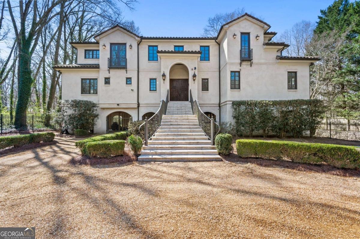 968 Peachtree Battle Circle Atlanta - 1