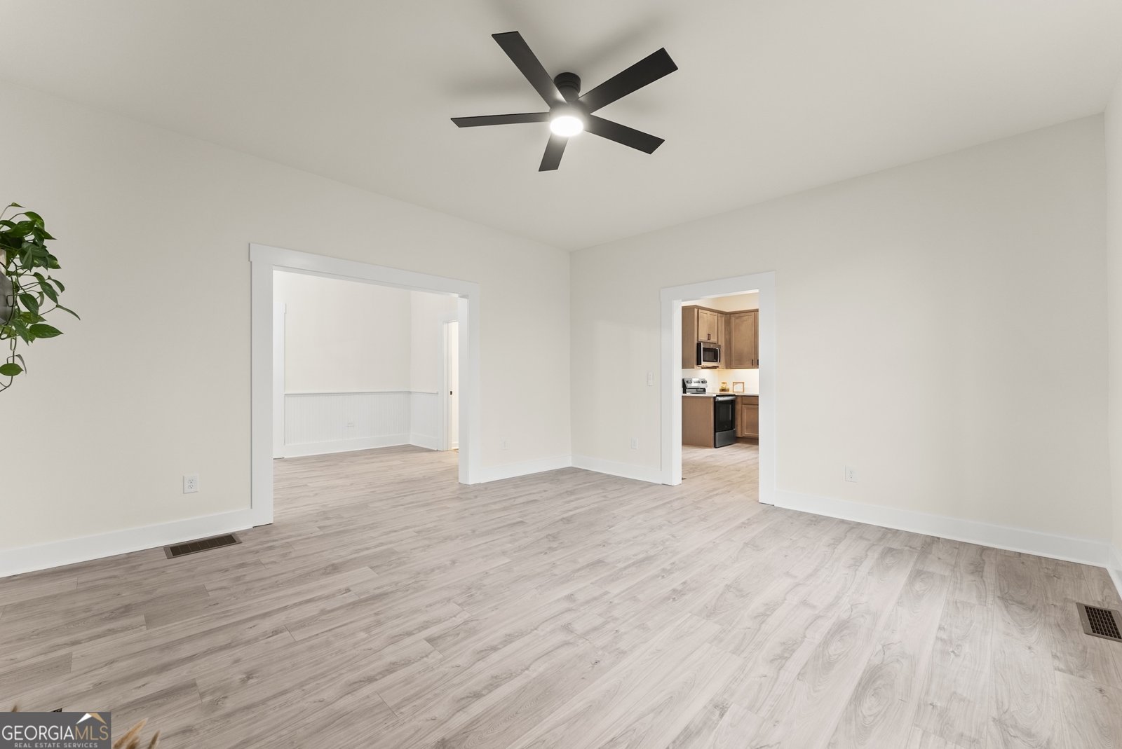 102 Barber Street Commerce - 15