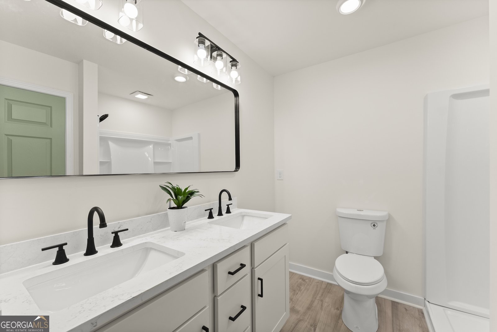 102 Barber Street Commerce - 19