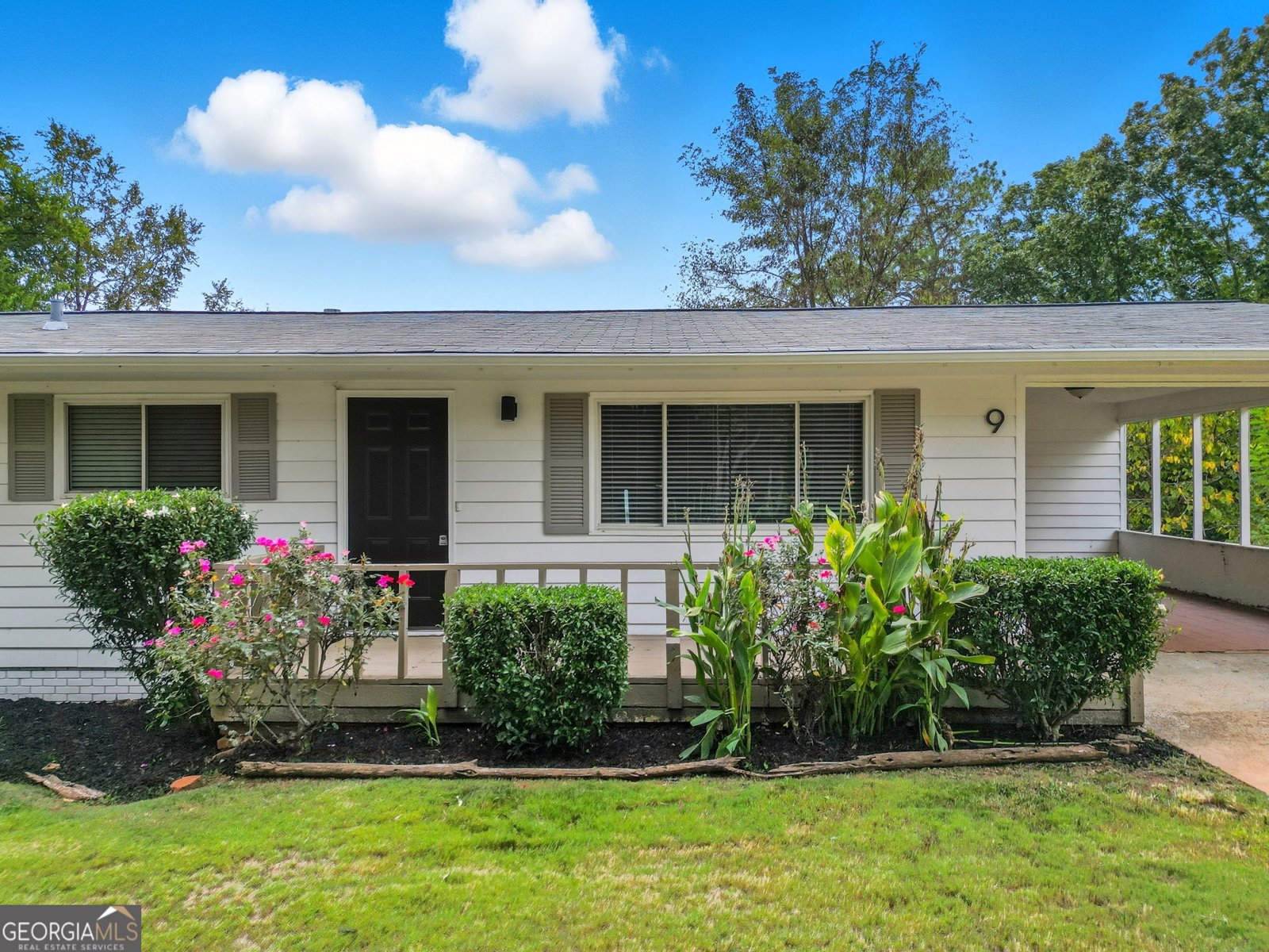 9 Chestnut Street Cartersville - 1