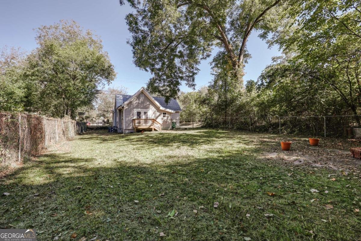 697 Barber Street Athens - 3