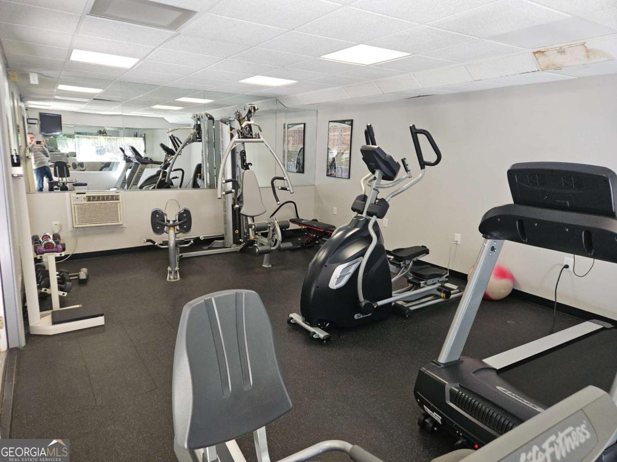 5559 Glenridge Drive Atlanta - 14