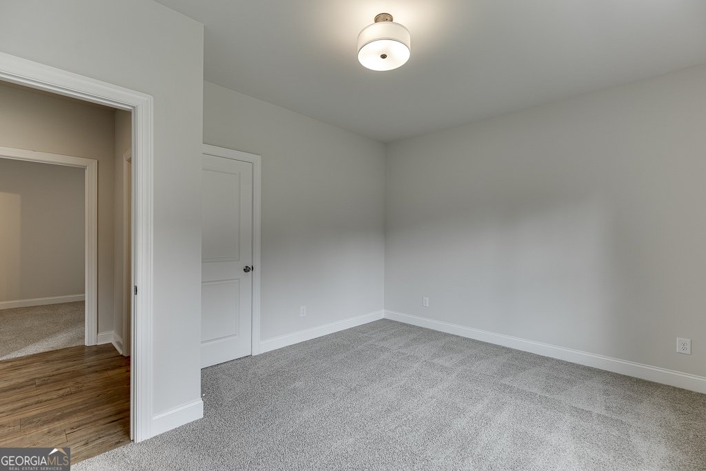 1311 Riverhill Drive Bishop - 35