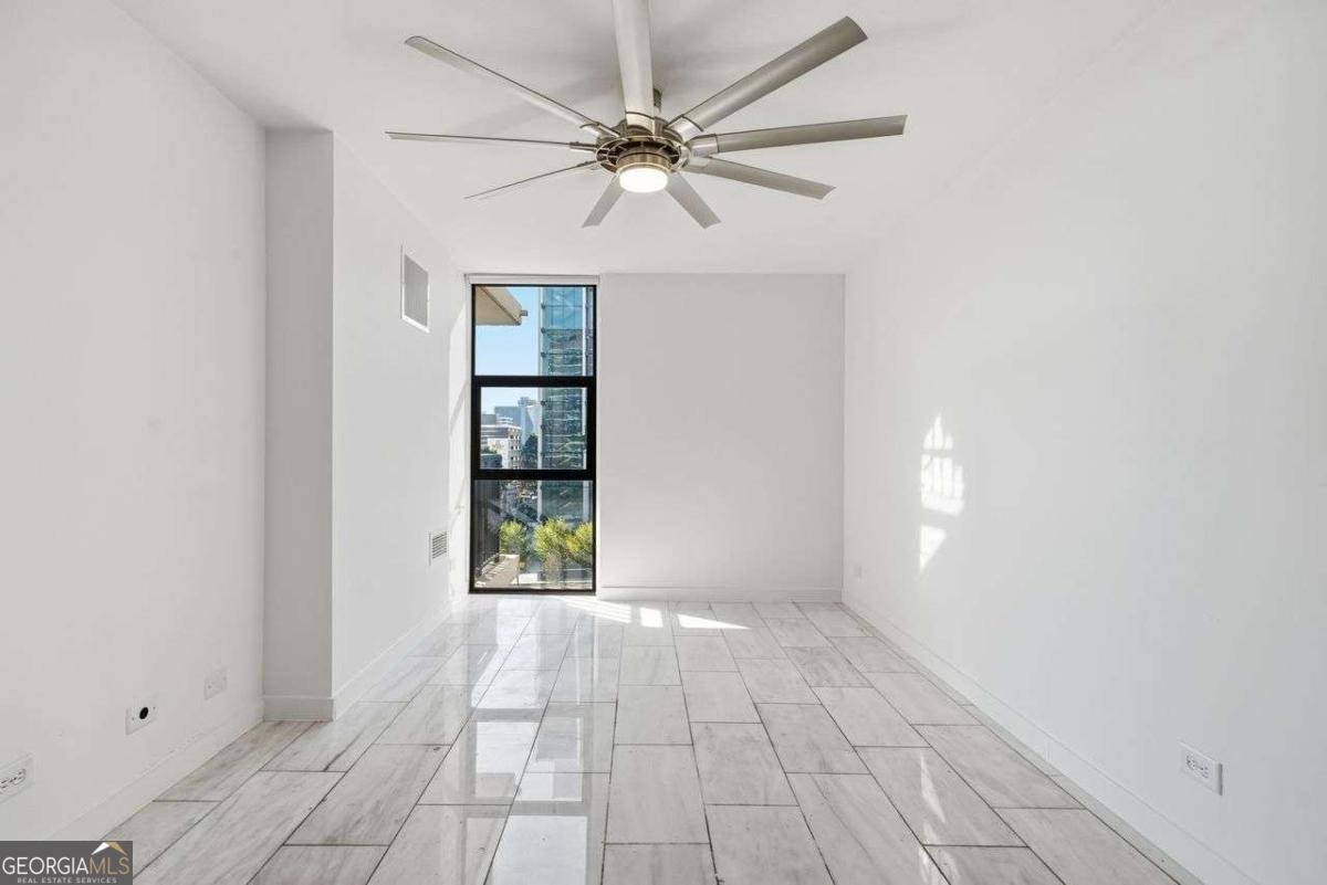 620 PEACHTREE Street Atlanta - 16