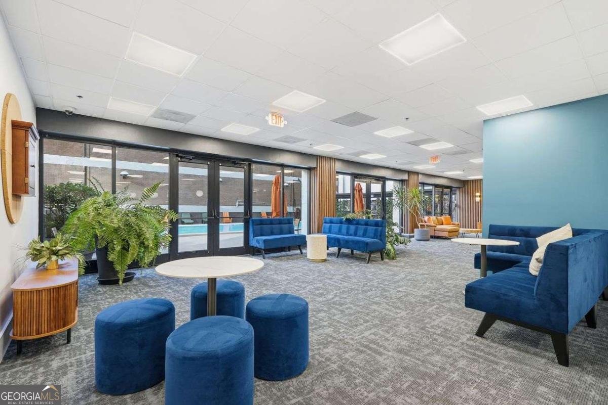 620 PEACHTREE Street Atlanta - 21