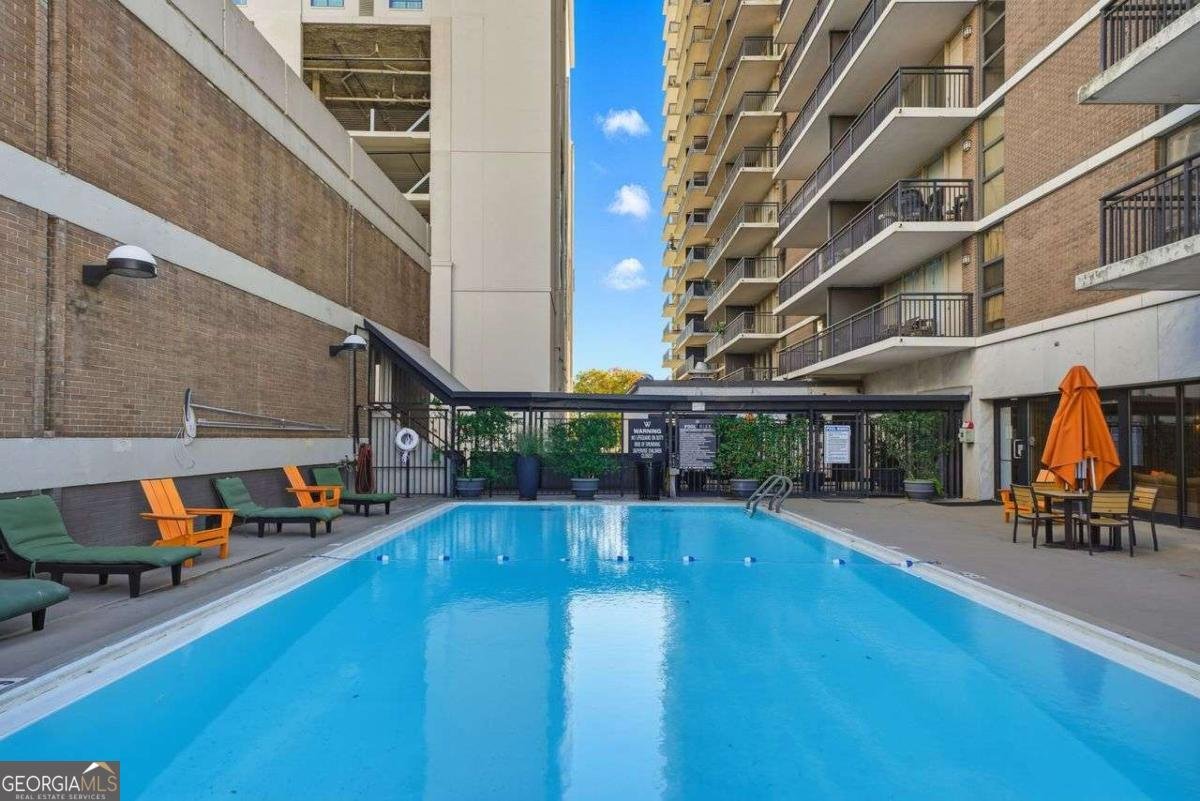 620 PEACHTREE Street Atlanta - 5