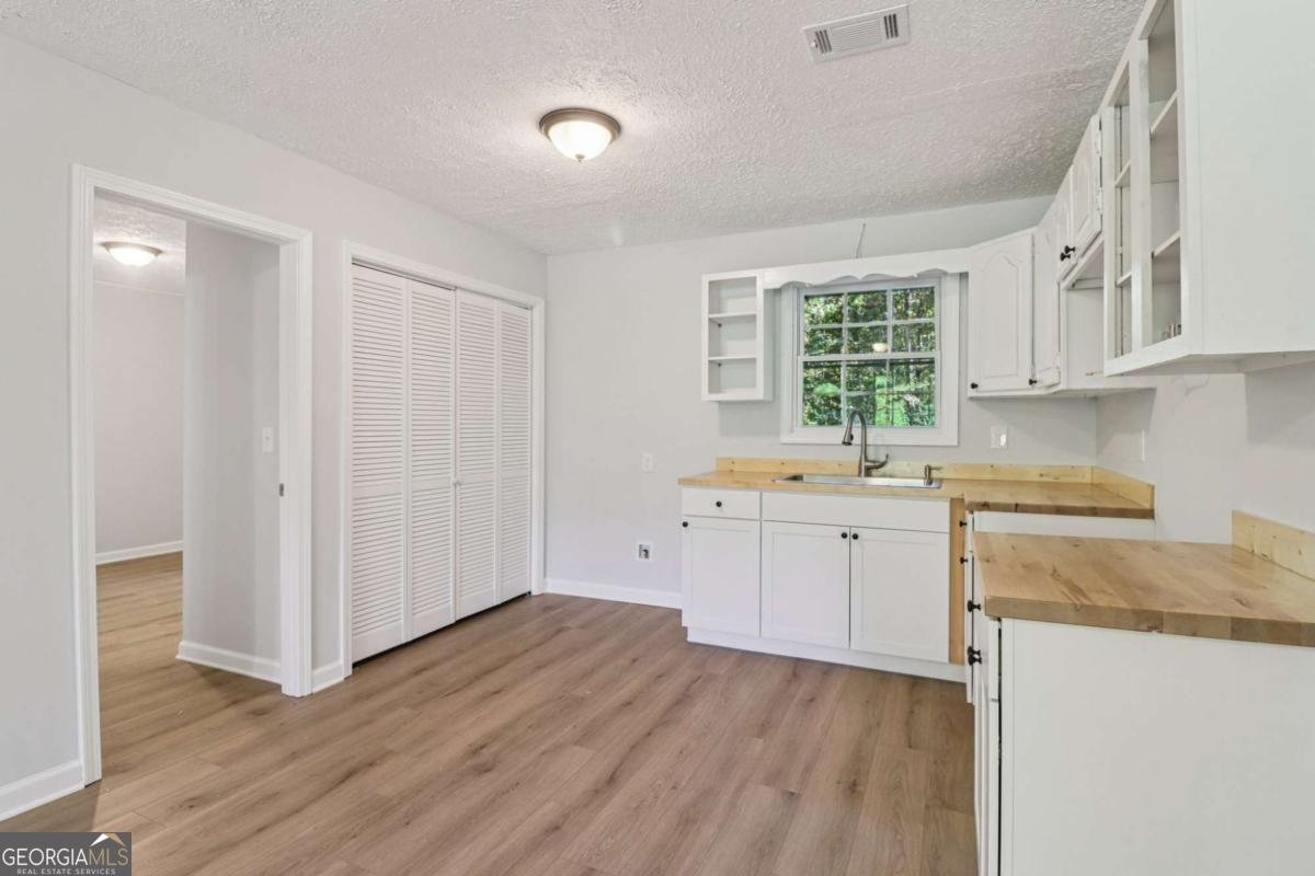 231 Brock Drive Dallas - 22