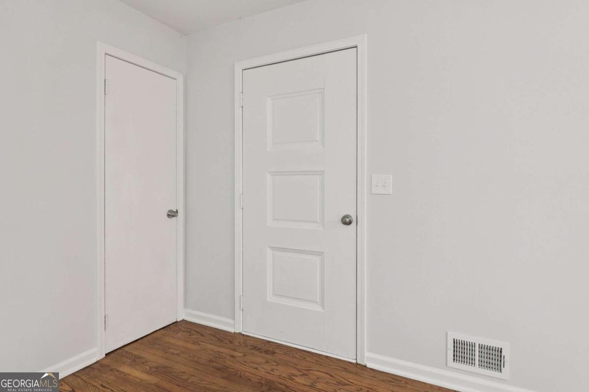 231 Brock Drive Dallas - 32