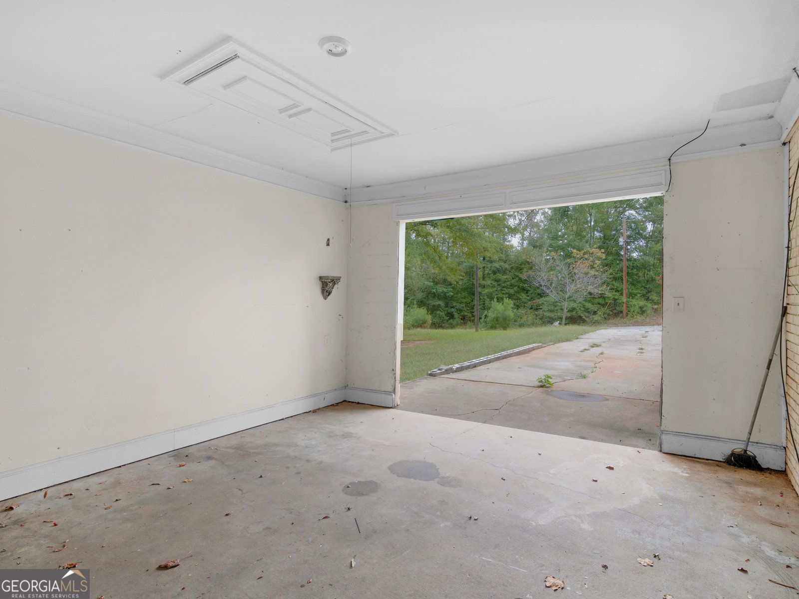 1307 Wildwood Drive Griffin - 63