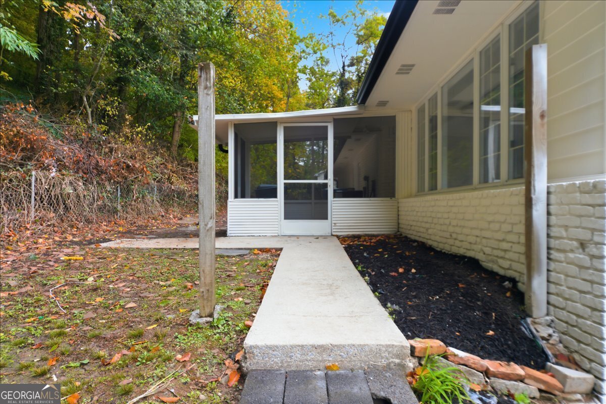 1740 Childerlee Lane Atlanta - 7