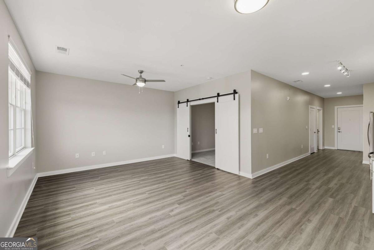 100 Prince Avenue Athens - 15