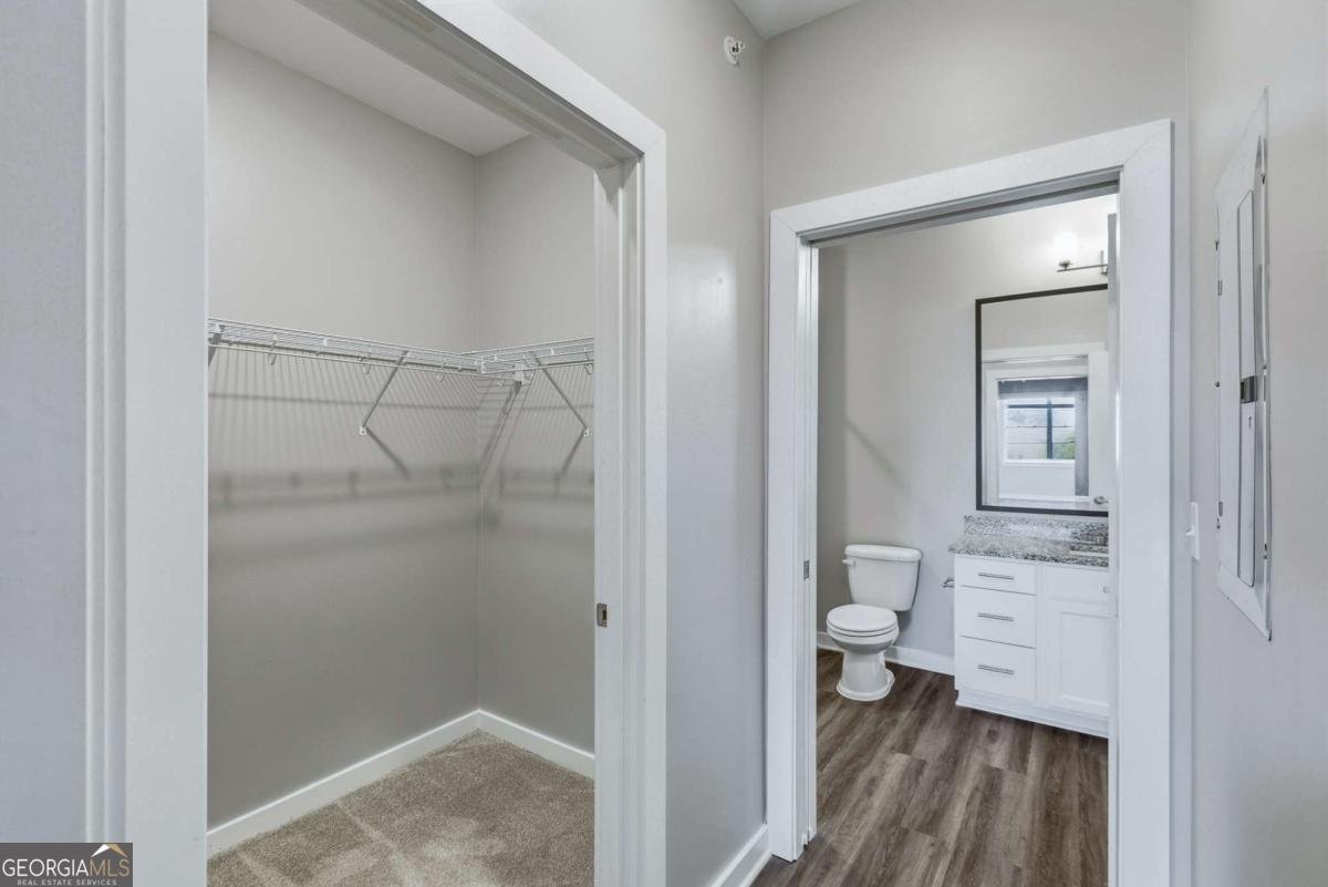 100 Prince Avenue Athens - 19