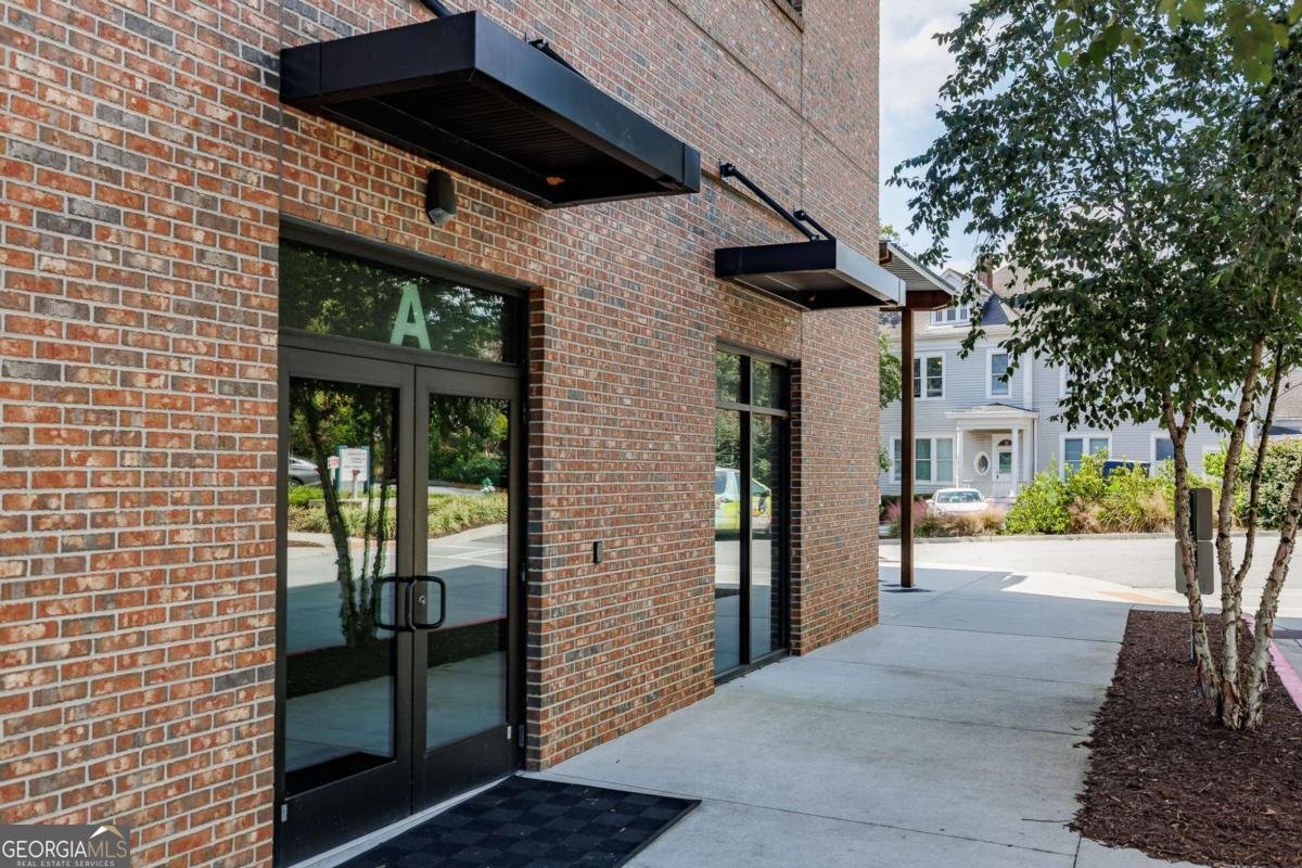 100 Prince Avenue Athens - 8