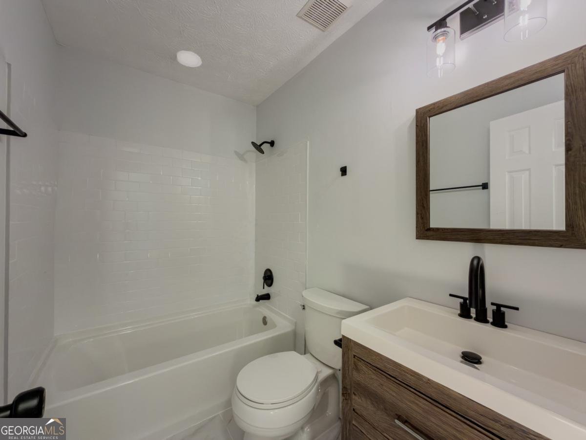 30 Fair Forest Terrace Covington - 30