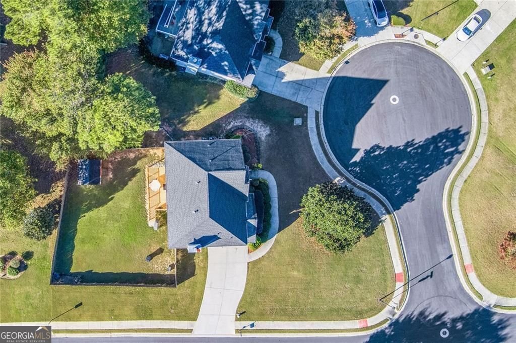 1905 Embassy Walk Lane Lilburn - 32