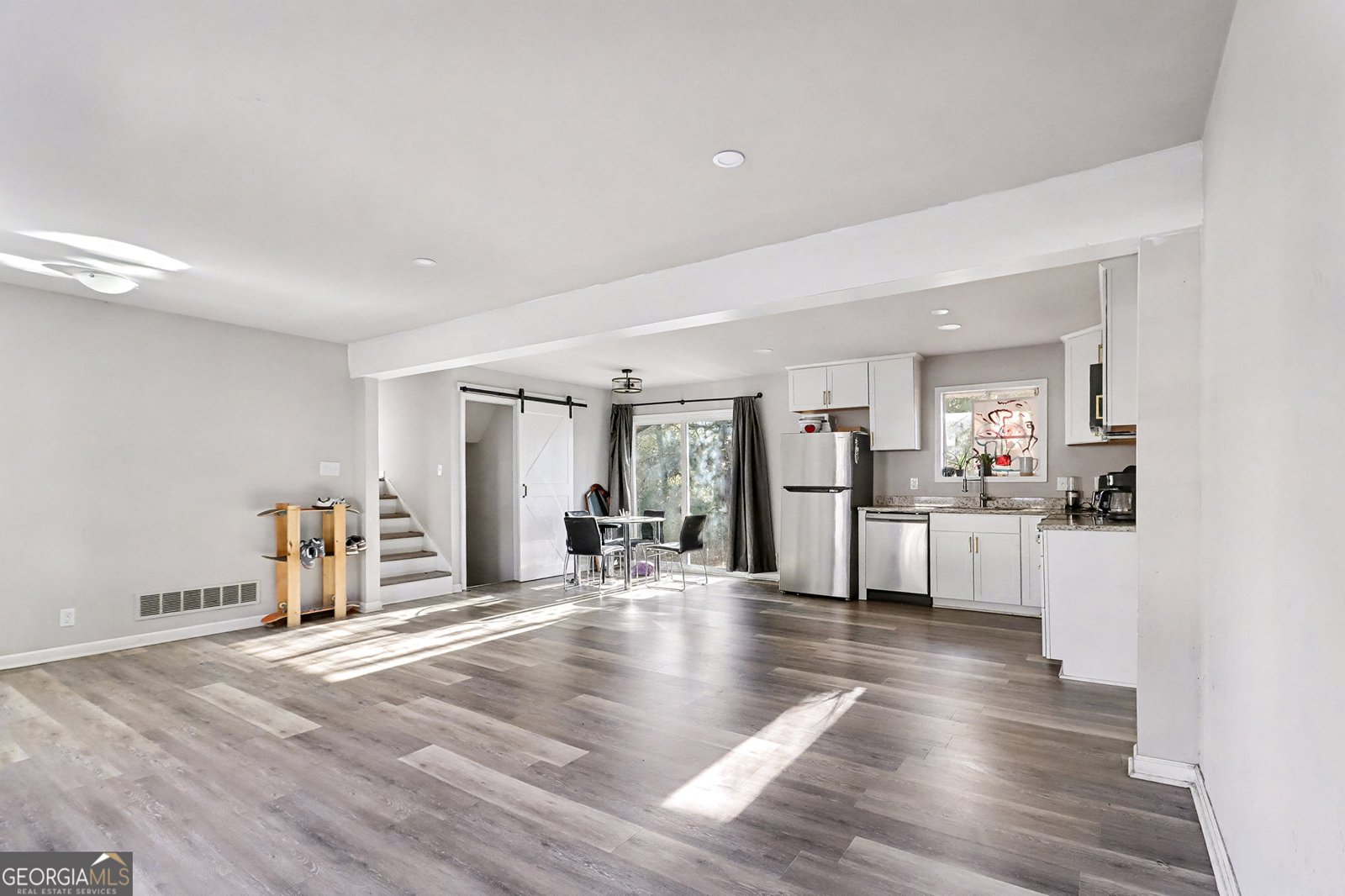 2731 Lynn Court Ellenwood - 10