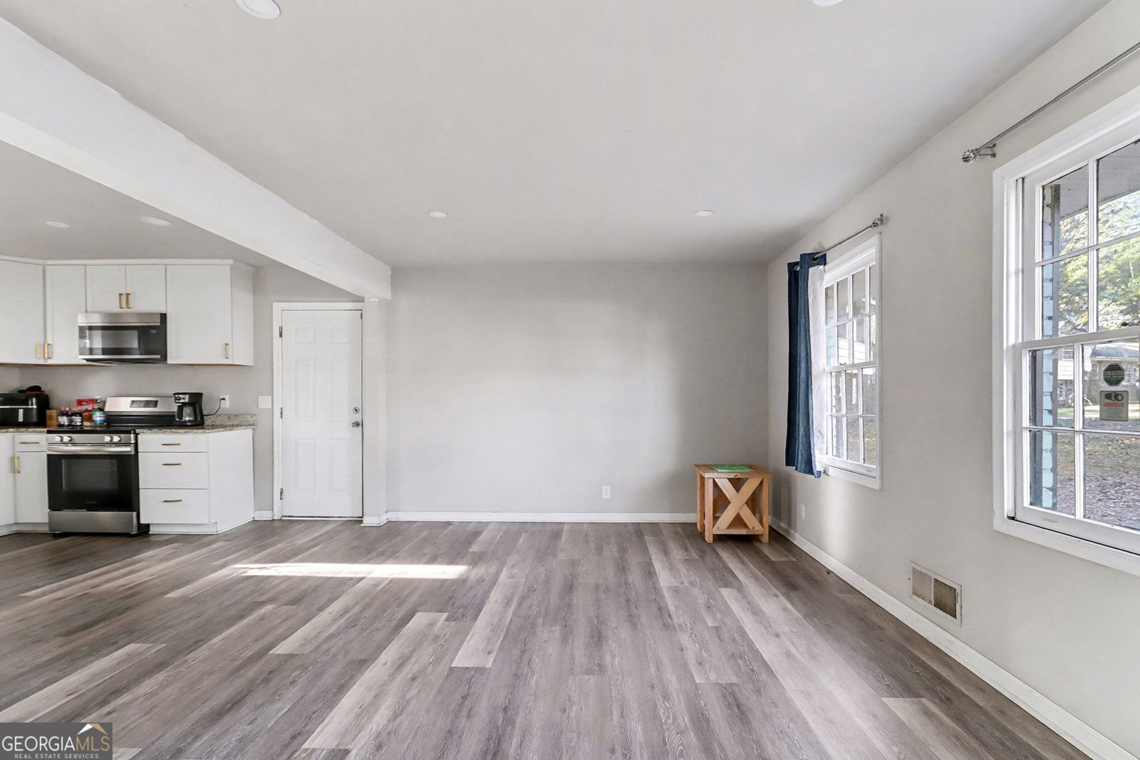 2731 Lynn Court Ellenwood - 8