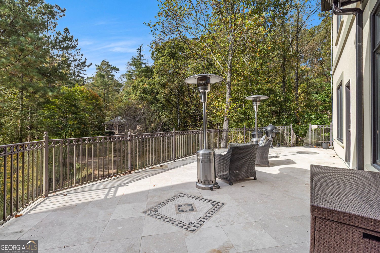 1050 Bedford Gardens Drive Alpharetta - 29