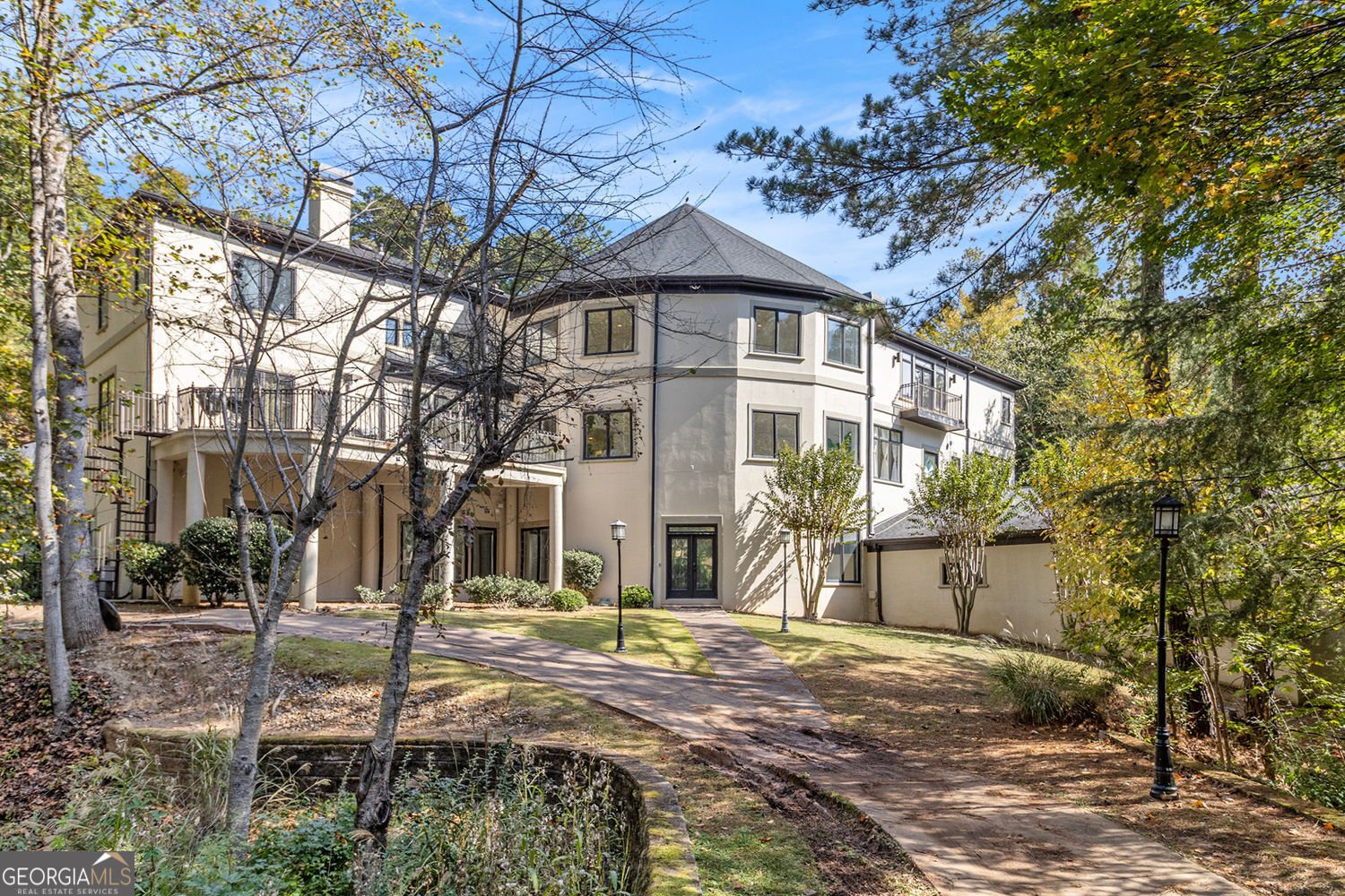 1050 Bedford Gardens Drive Alpharetta - 31