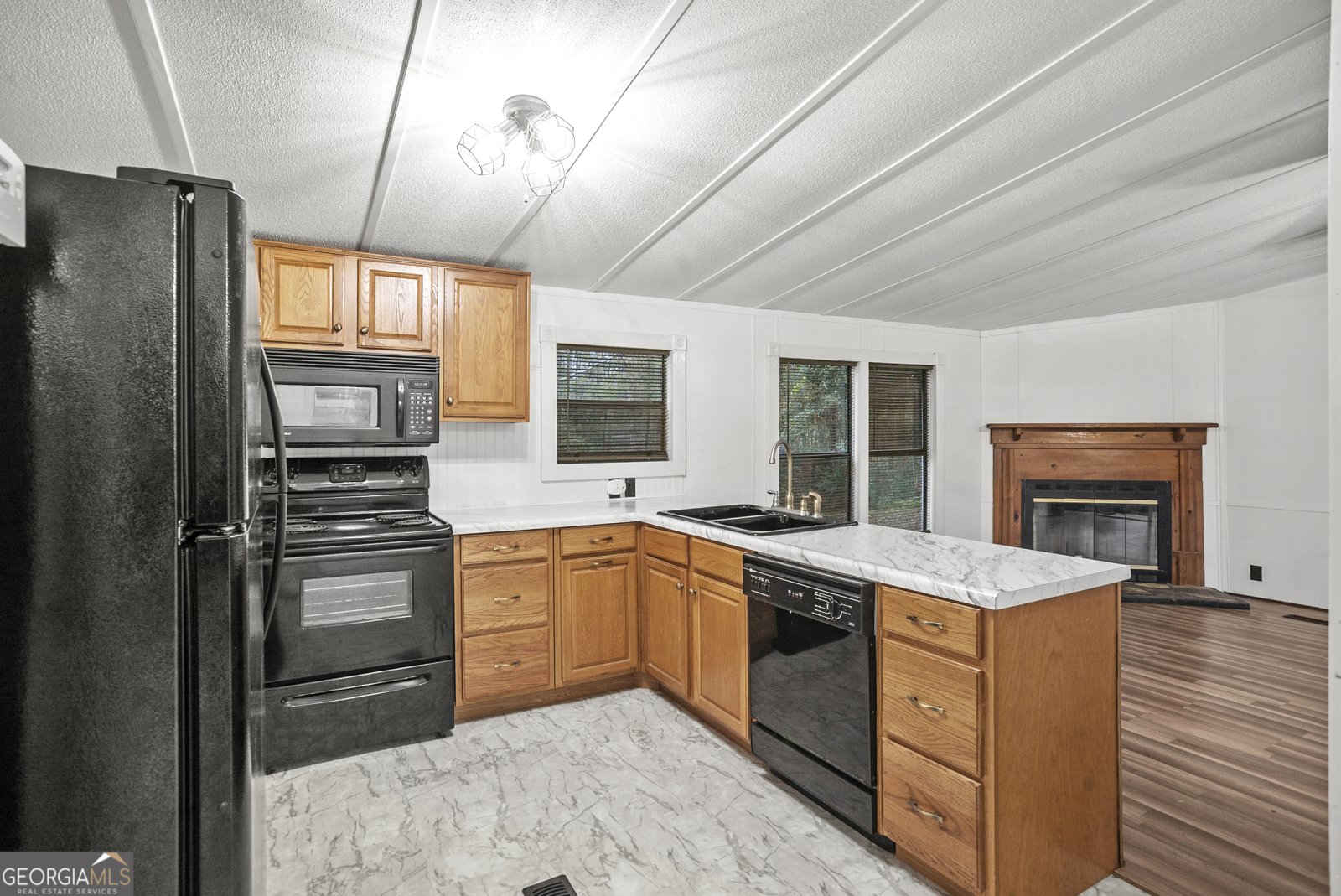 3035 Cowboy Way Portal - 3