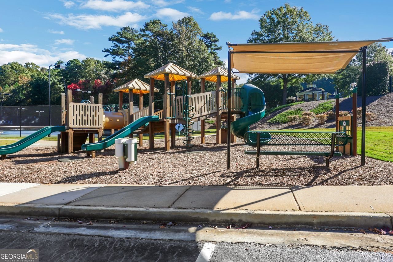 5135 Laurel Park Lane Cumming - 40