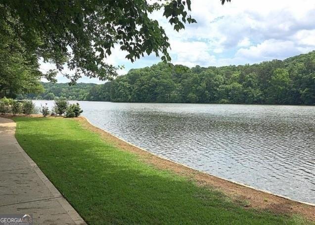 2060 Six Branches Drive Roswell - 25