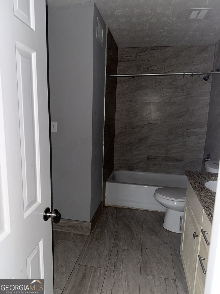 330 Winding River Drive Sandy Springs - 18