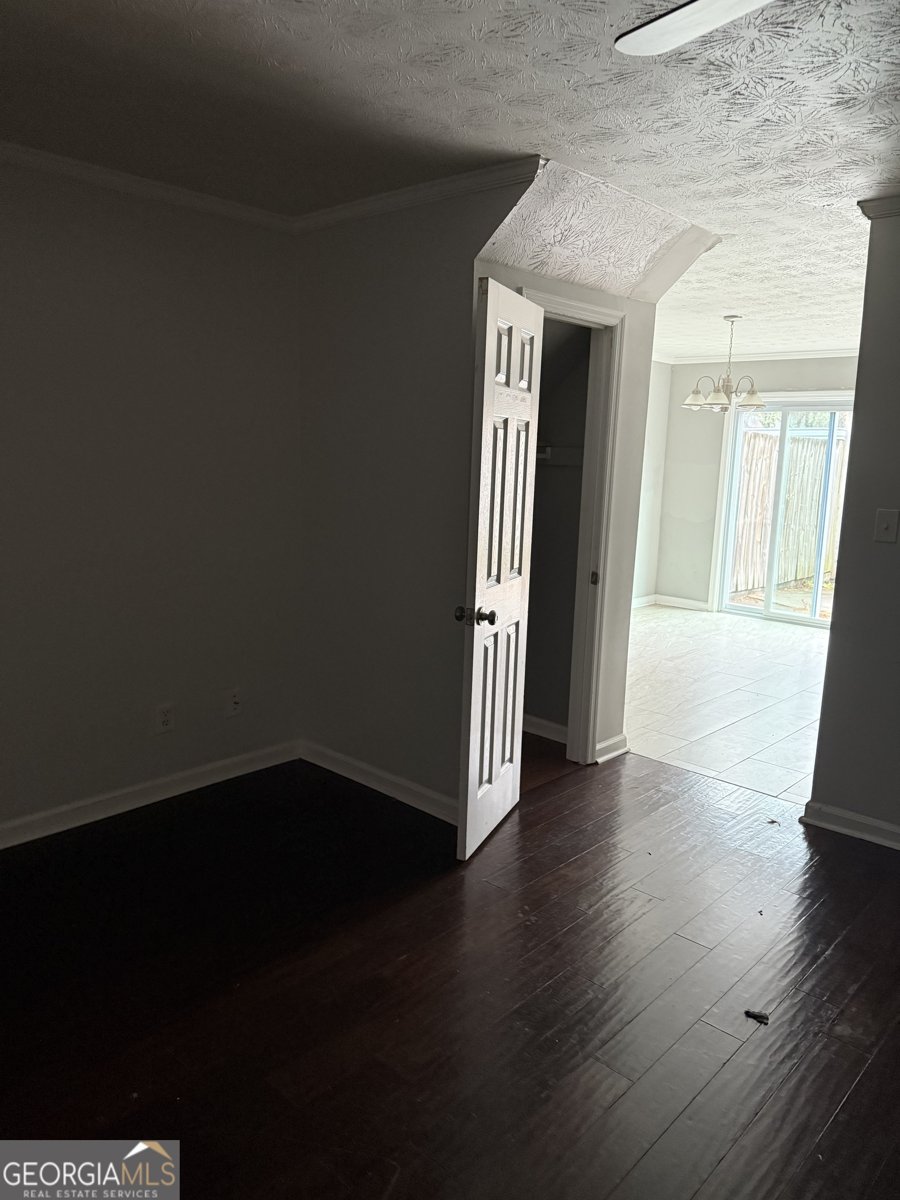 330 Winding River Drive Sandy Springs - 3