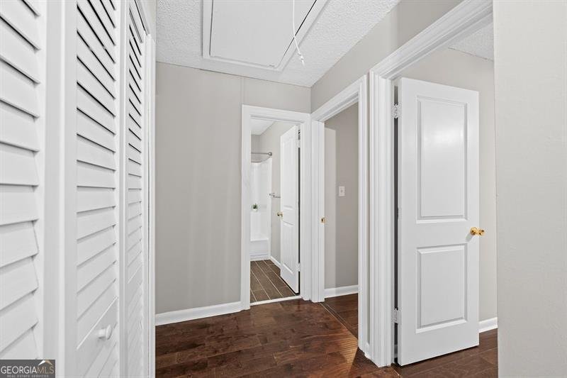 1114 COUNTRY Court Lawrenceville - 24