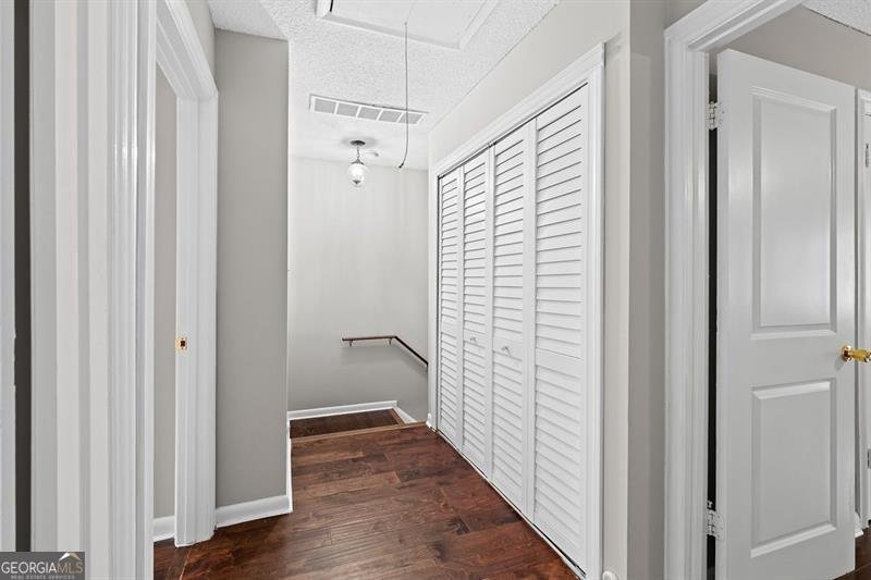 1114 COUNTRY Court Lawrenceville - 25