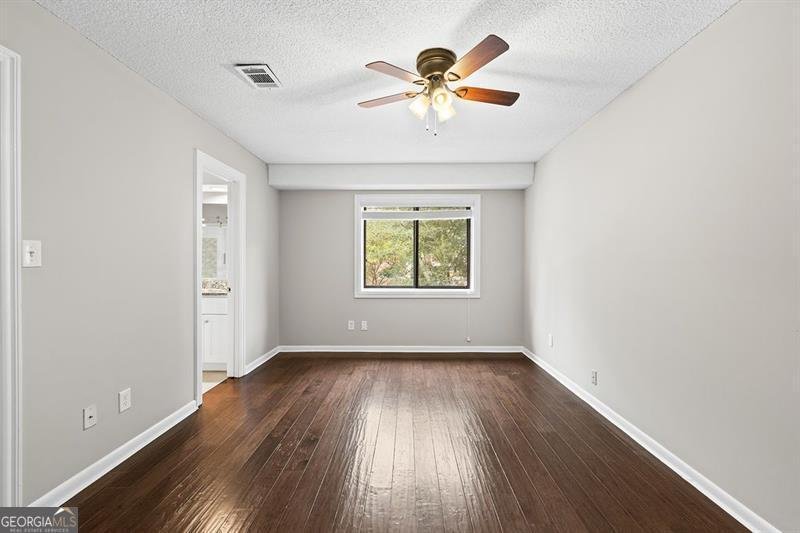 1114 COUNTRY Court Lawrenceville - 28