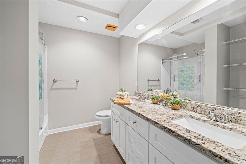 1114 COUNTRY Court Lawrenceville - 29