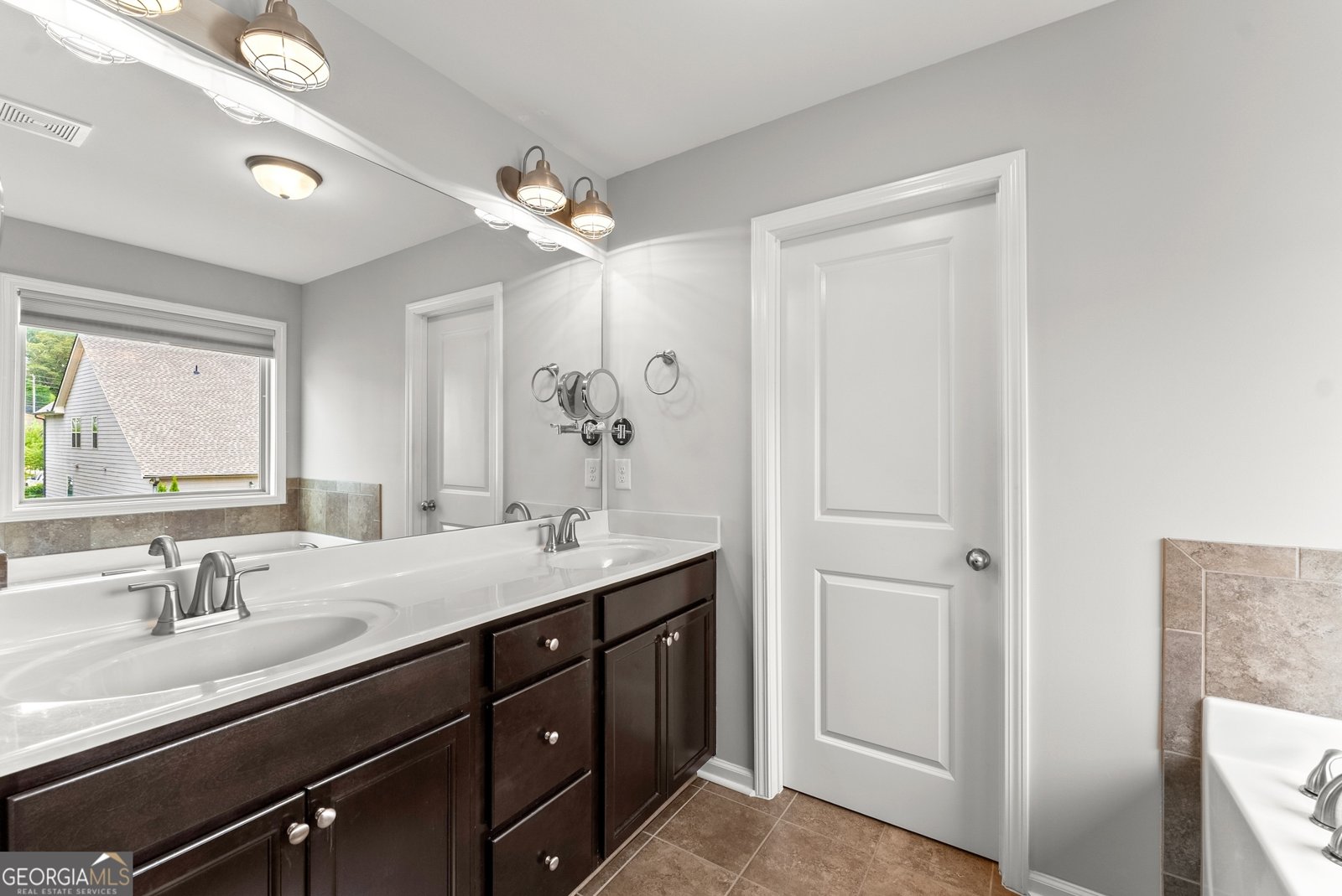 6021 Harbour Mist Drive Flowery Branch - 31