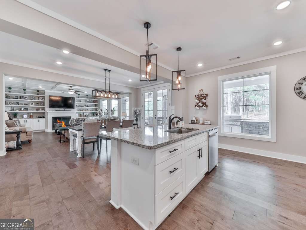 415 London Road Ball Ground - 17