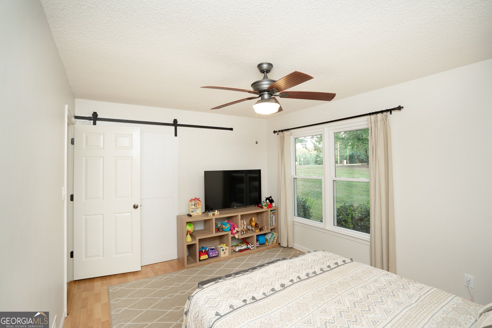 295 Hillview Road Hampton - 19