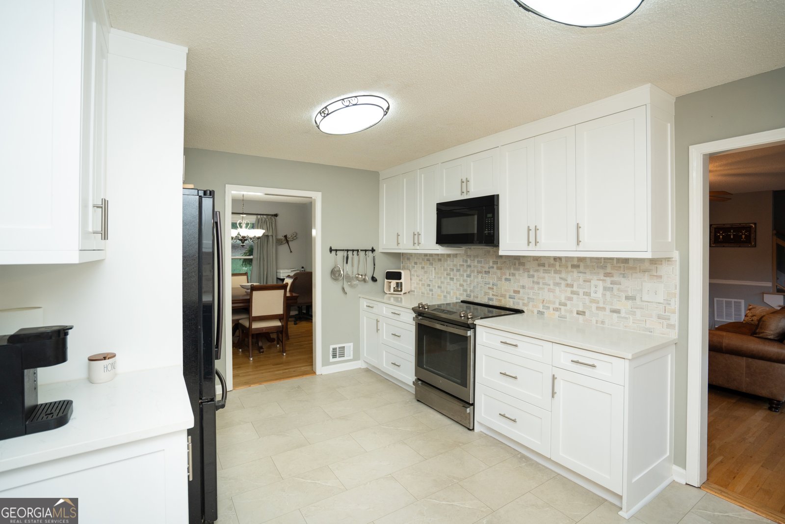 295 Hillview Road Hampton - 35