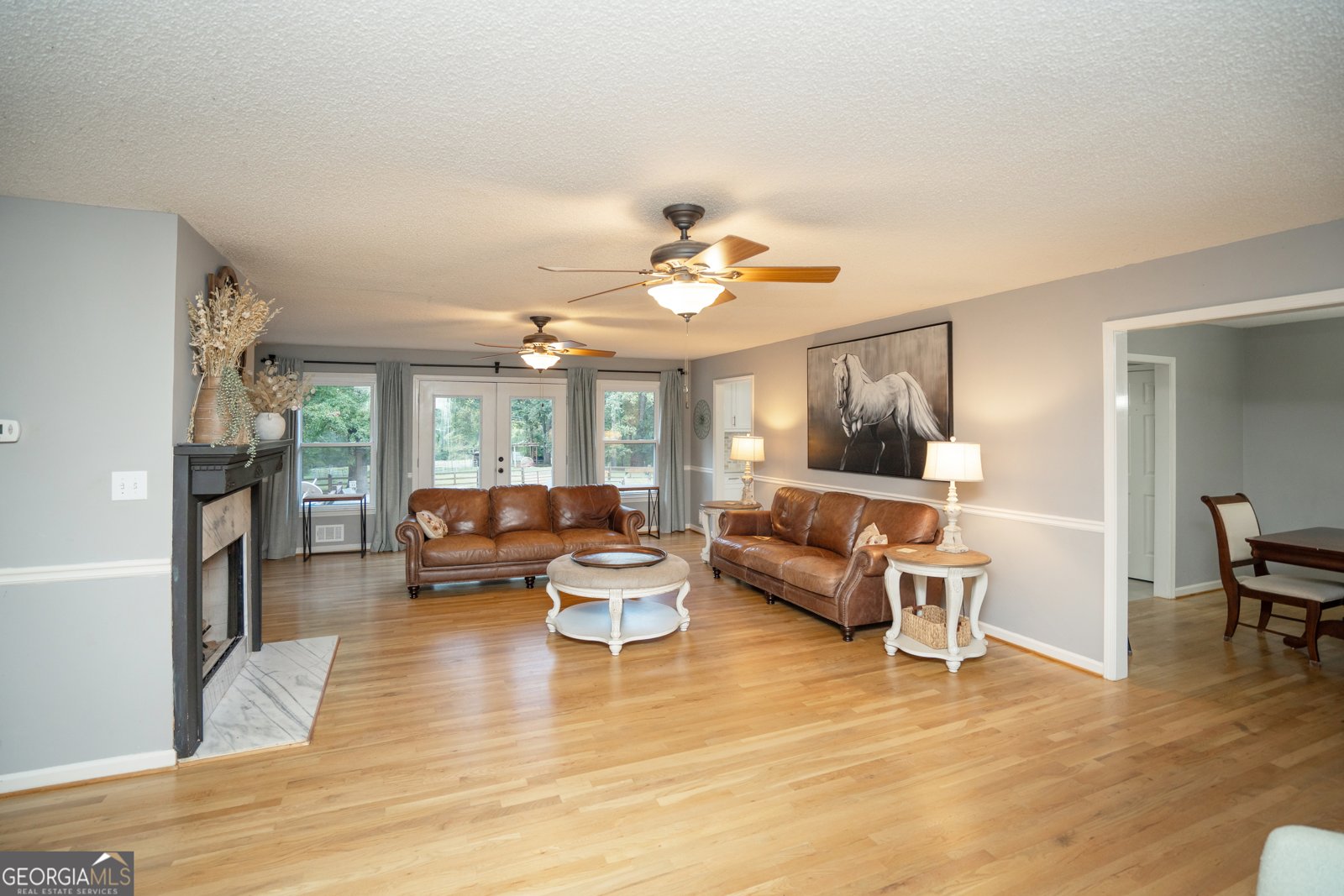 295 Hillview Road Hampton - 4