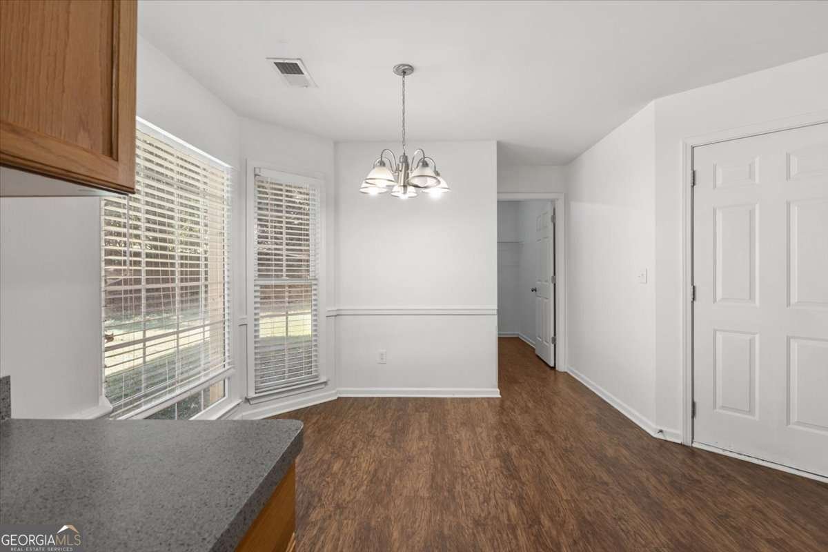 204 Hunters Trace Dallas - 17