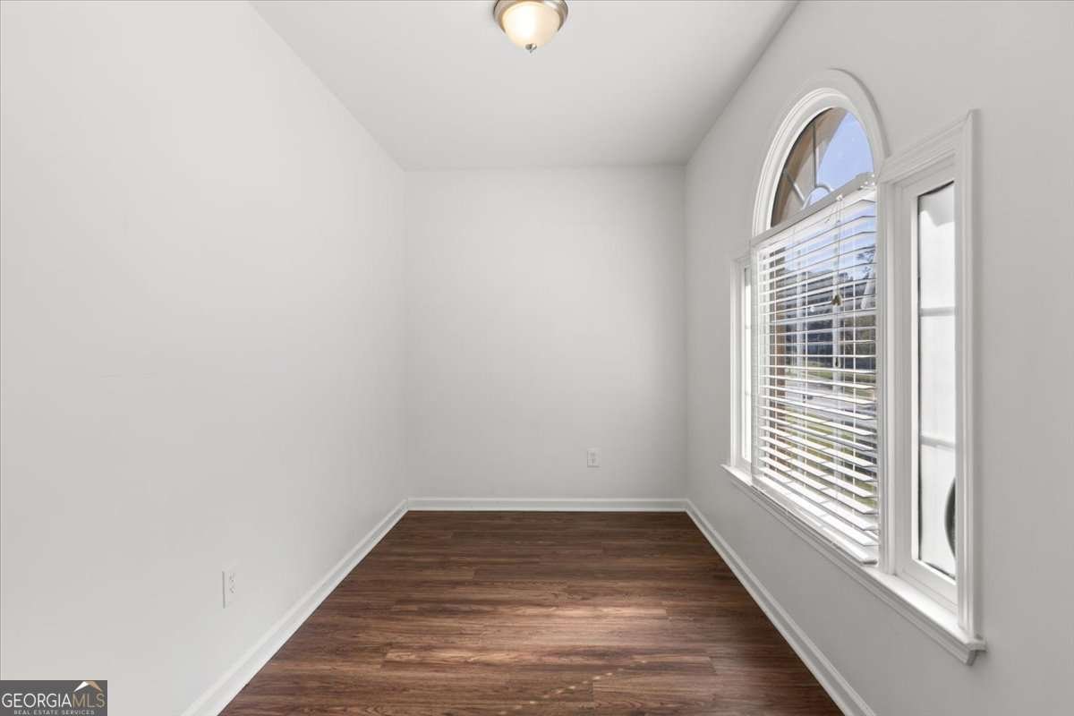 204 Hunters Trace Dallas - 4