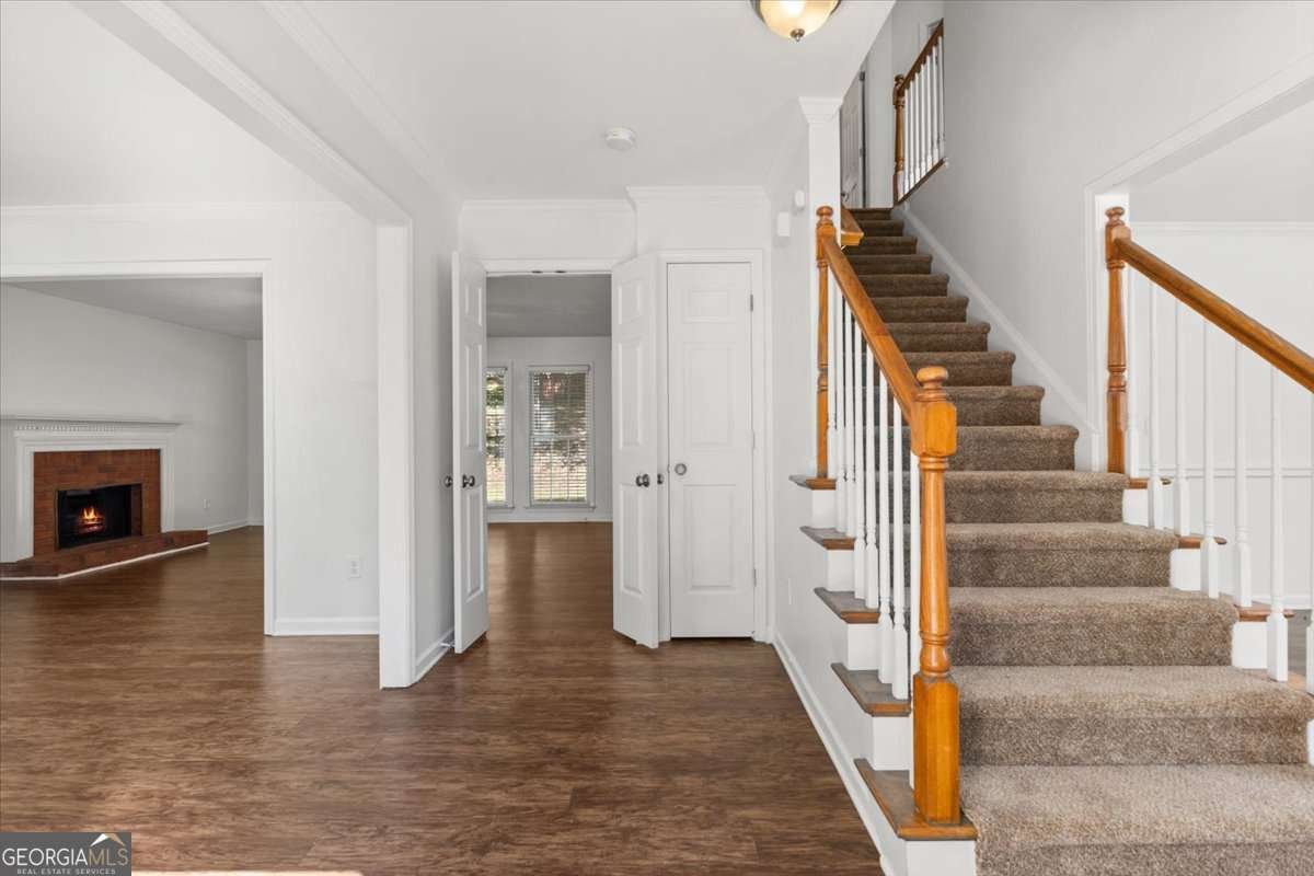 204 Hunters Trace Dallas - 5