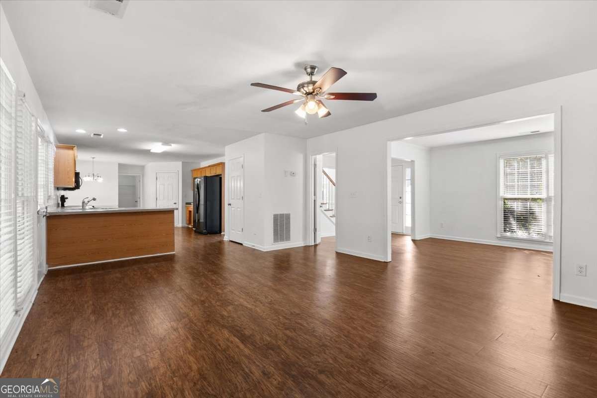 204 Hunters Trace Dallas - 8